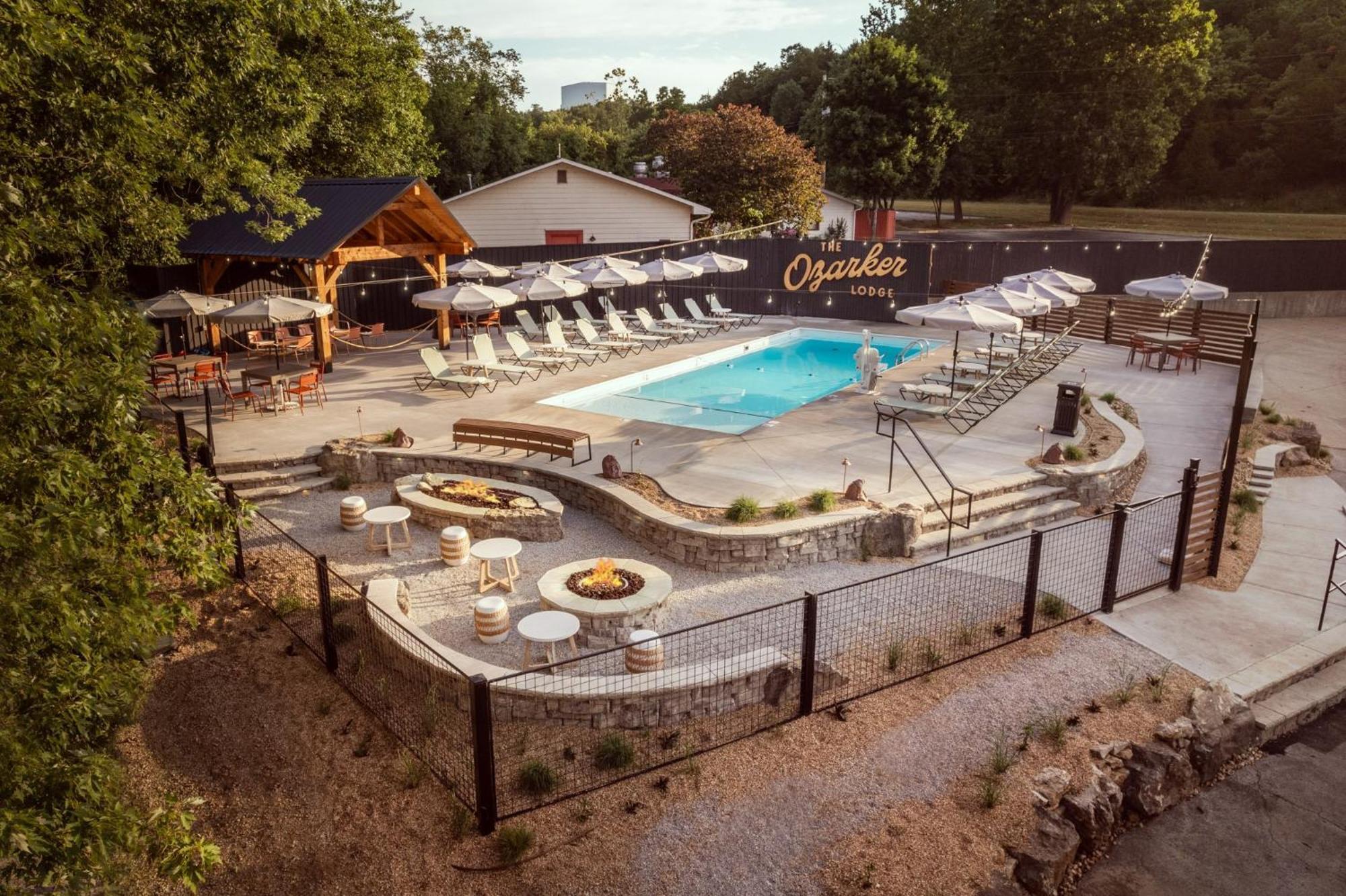 The Ozarker Lodge Branson Exterior foto